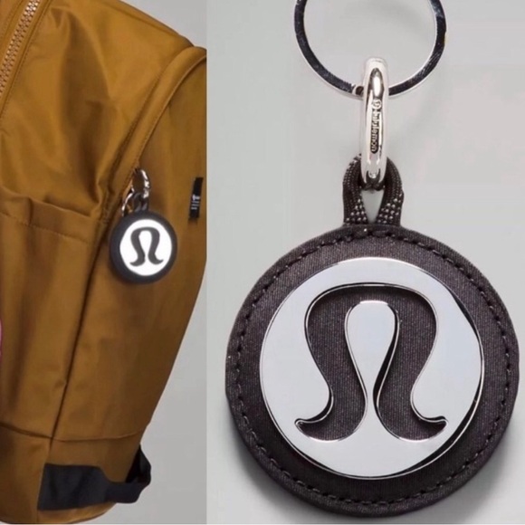 NWT Lululemon Logo Keychain / Bag Charm - Picture 1 of 3